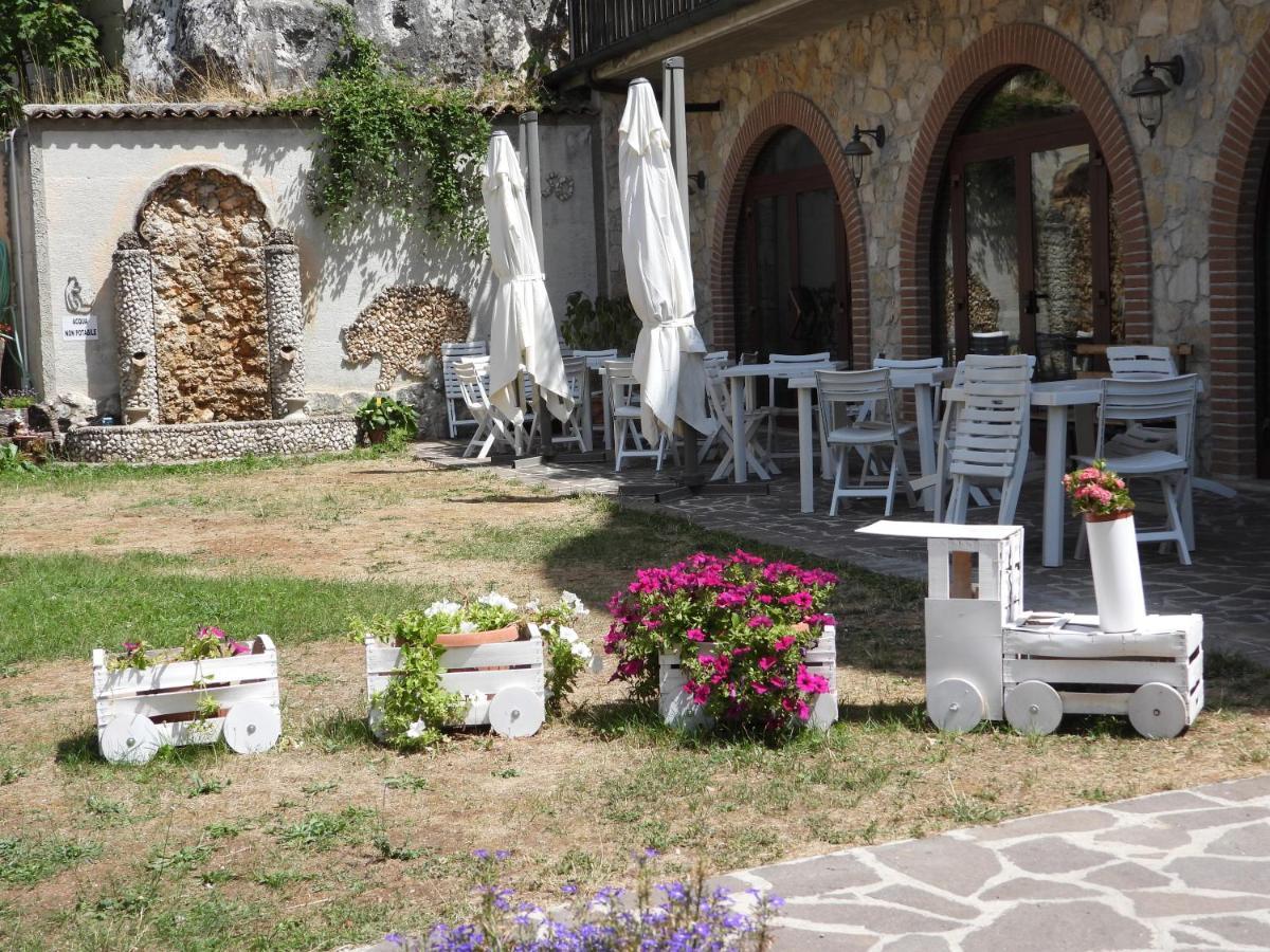 B&B La Tana Dell'Orso Villalago Εξωτερικό φωτογραφία