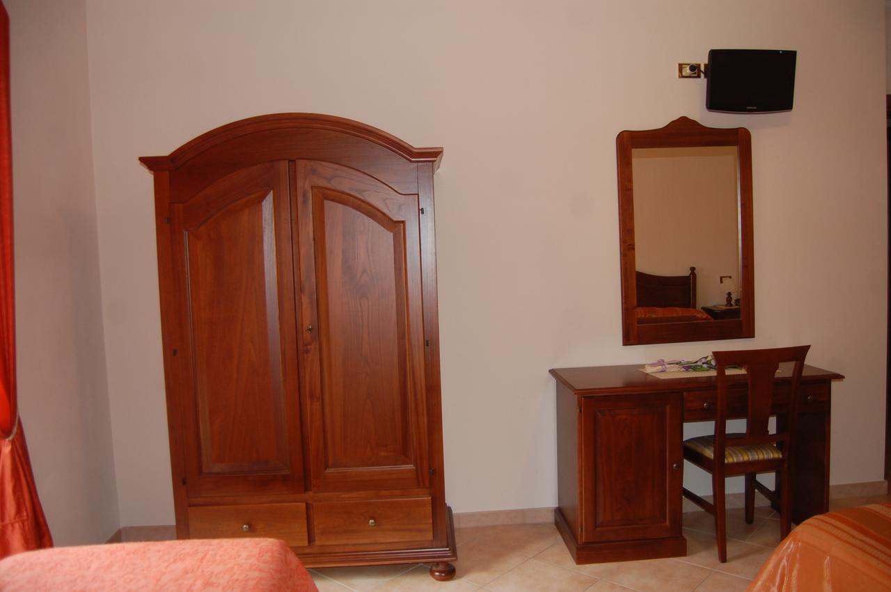 B&B La Tana Dell'Orso Villalago Εξωτερικό φωτογραφία