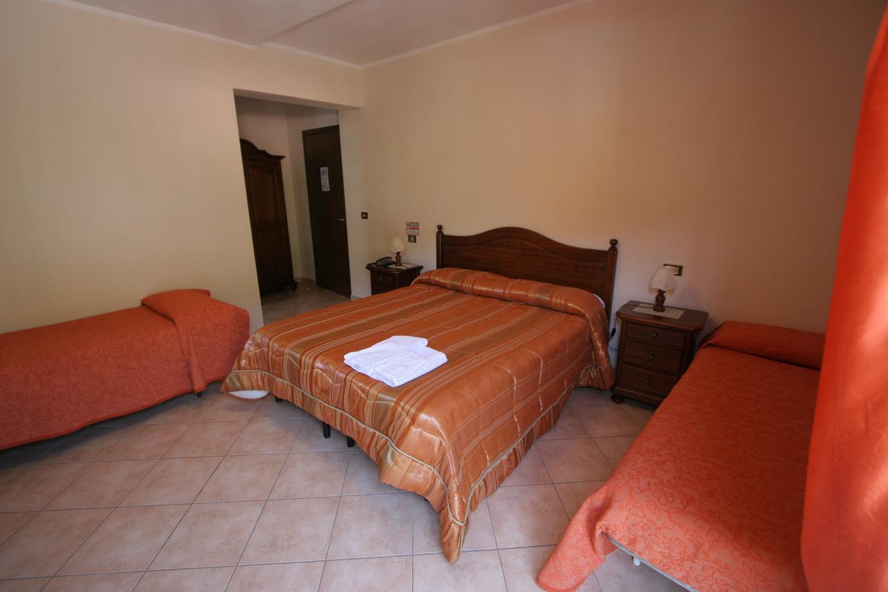 B&B La Tana Dell'Orso Villalago Εξωτερικό φωτογραφία