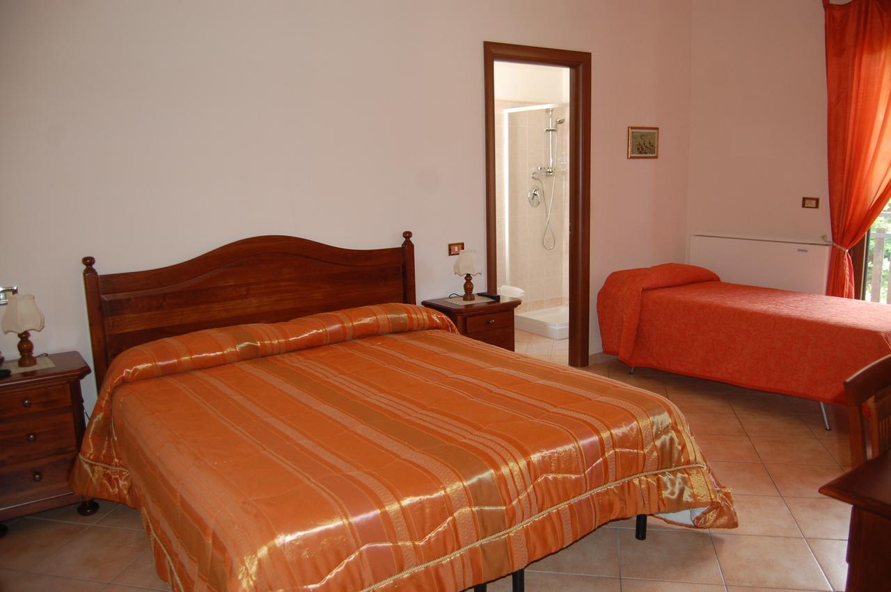 B&B La Tana Dell'Orso Villalago Εξωτερικό φωτογραφία